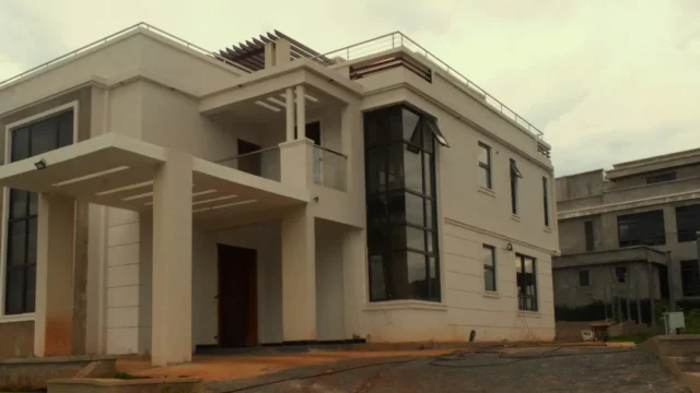 zaria_village_003_image